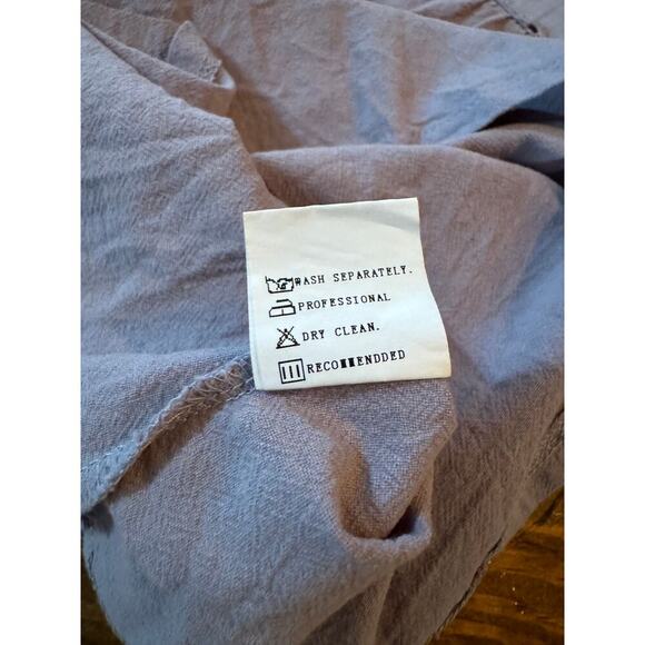 MissLook Gray / Blue Linen Blend Blouse Women's XL Eyelet Detail Ruffle Sleeves - Picture 9 of 11